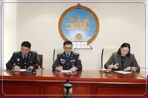 Сумдын засаг дарга, хэсгийн төлөөлөгч нартай 2026 оны гурвалсан гэрээ байгууллаа